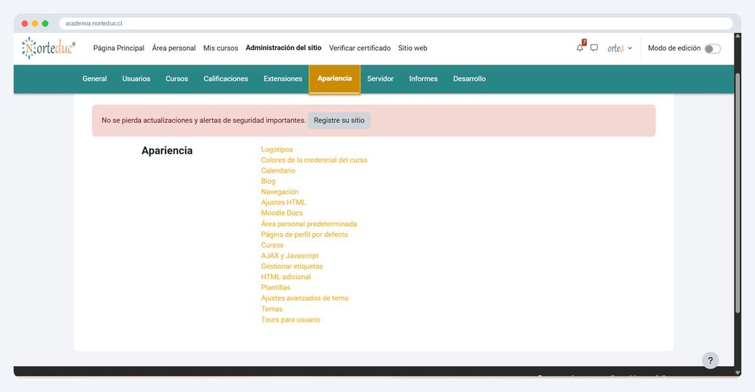 Aula personalizada con la imagen corporativa del cliente